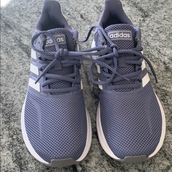 adidas Shoes - NWOT- Women’s adidas sneakers